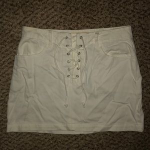 Pacsun white high waisted skirt